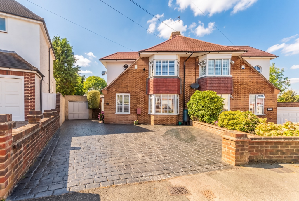 Main image of property: North Close, Bexleyheath, DA6