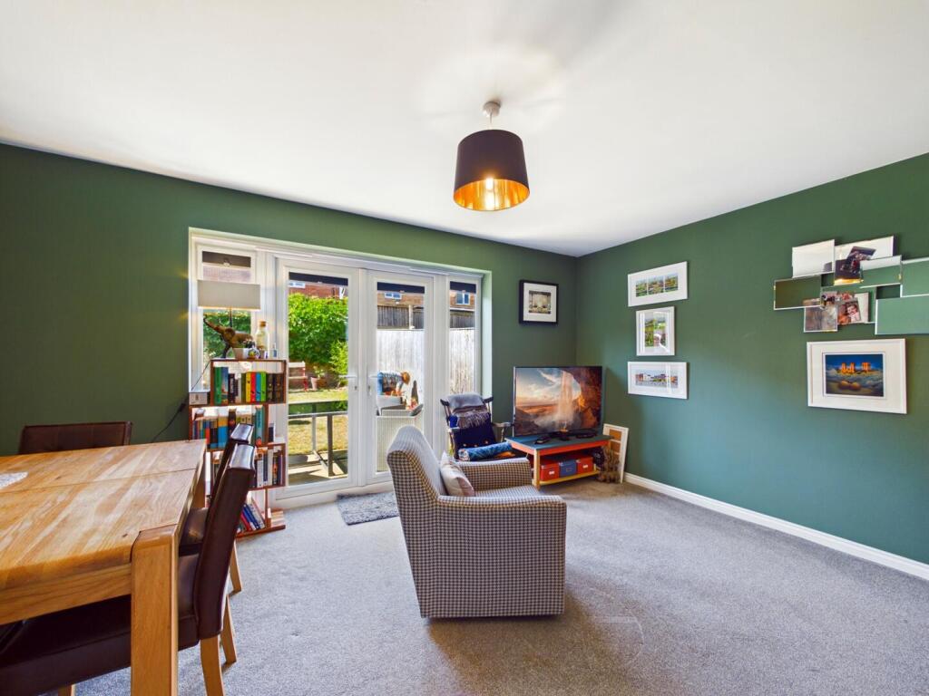 House in Wakefield - View 3