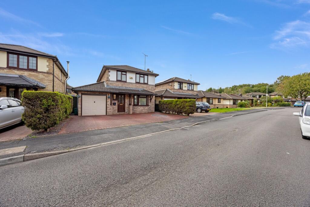 Main image of property: Ynysddu, Pontyclun, CF72