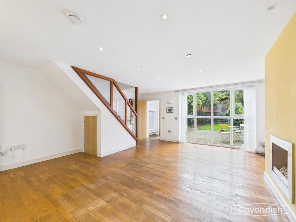 House in Chester - More
