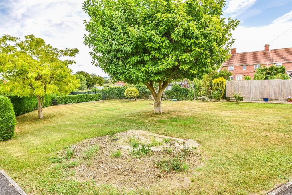 Morris Orchard, Cam, Dursley photo 2