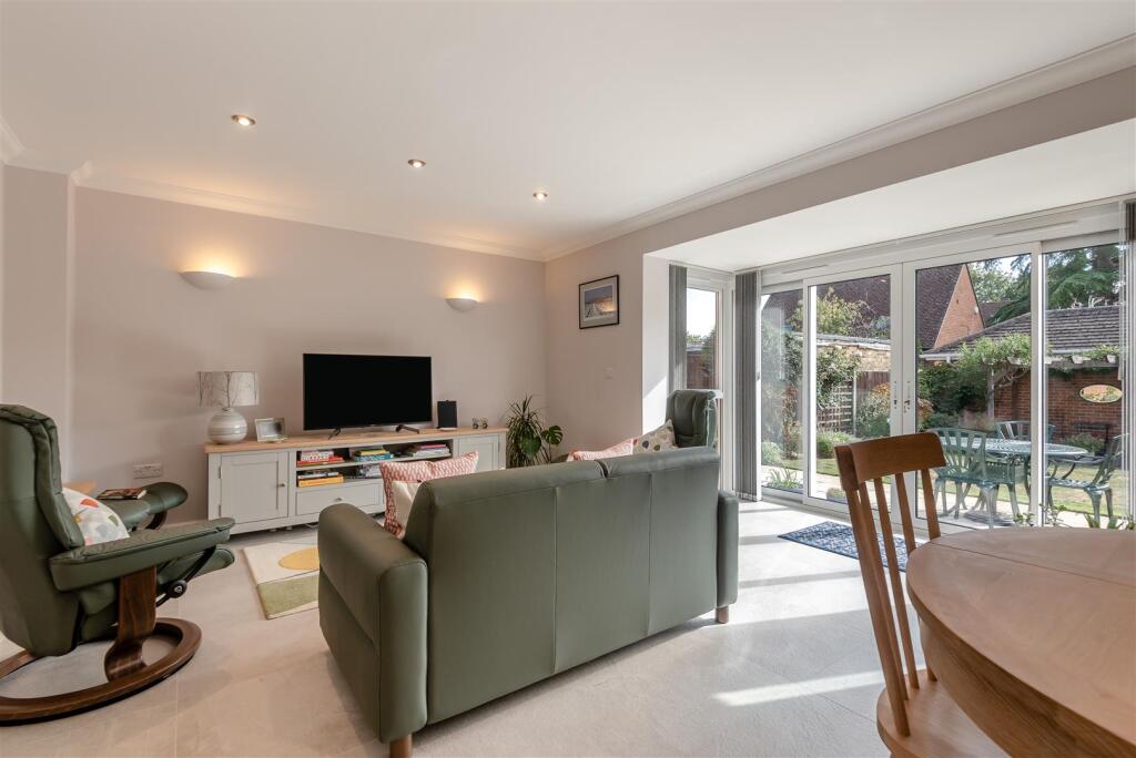 House in Guildford - More