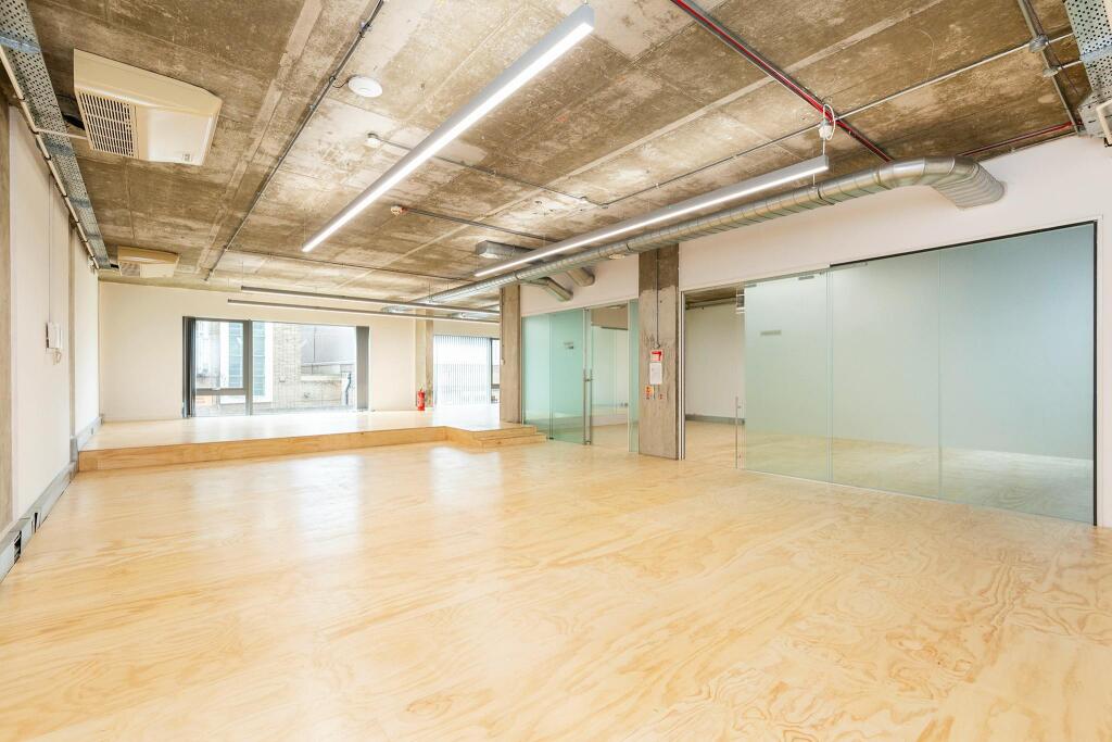 First floor , 8-10 Orsman Road -12.jpg