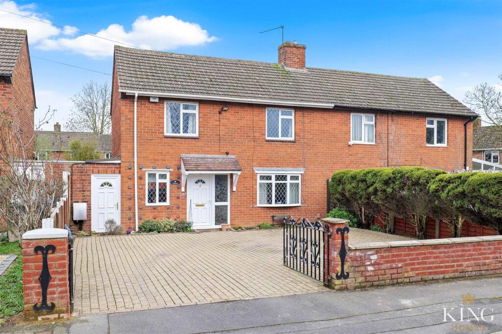 Main image of property: The Grove, Studley