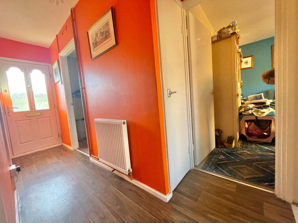 House in South Kesteven, Morton & Hanthorpe - More