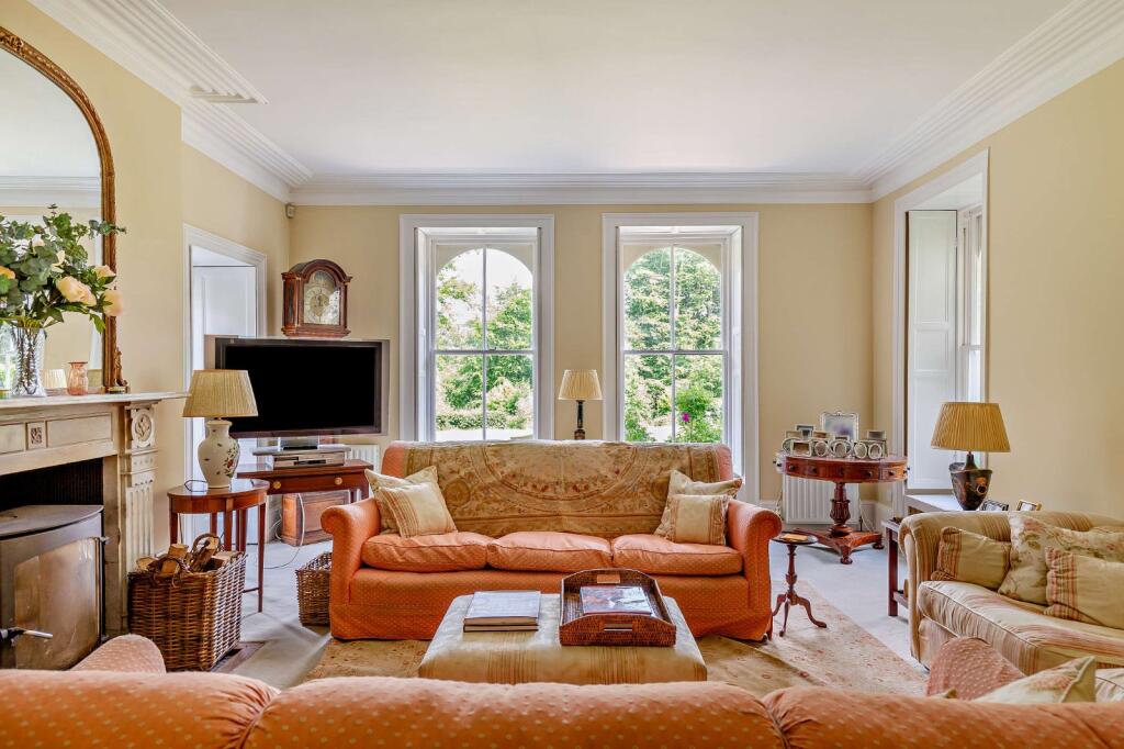 House in Plymouth - View 3