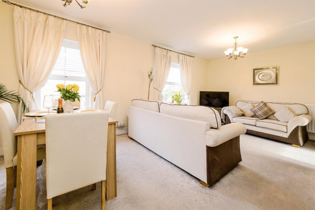 Apartment in London - View 4