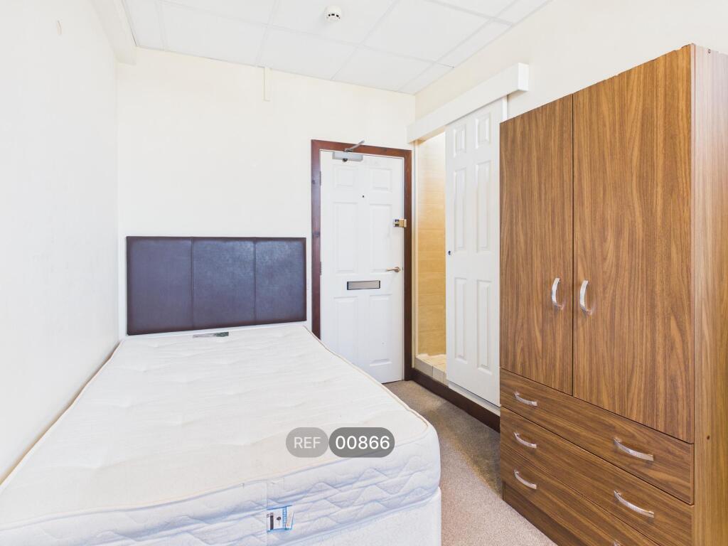 Main image of property: Anchor House, Anlaby Road, HU3 2PB