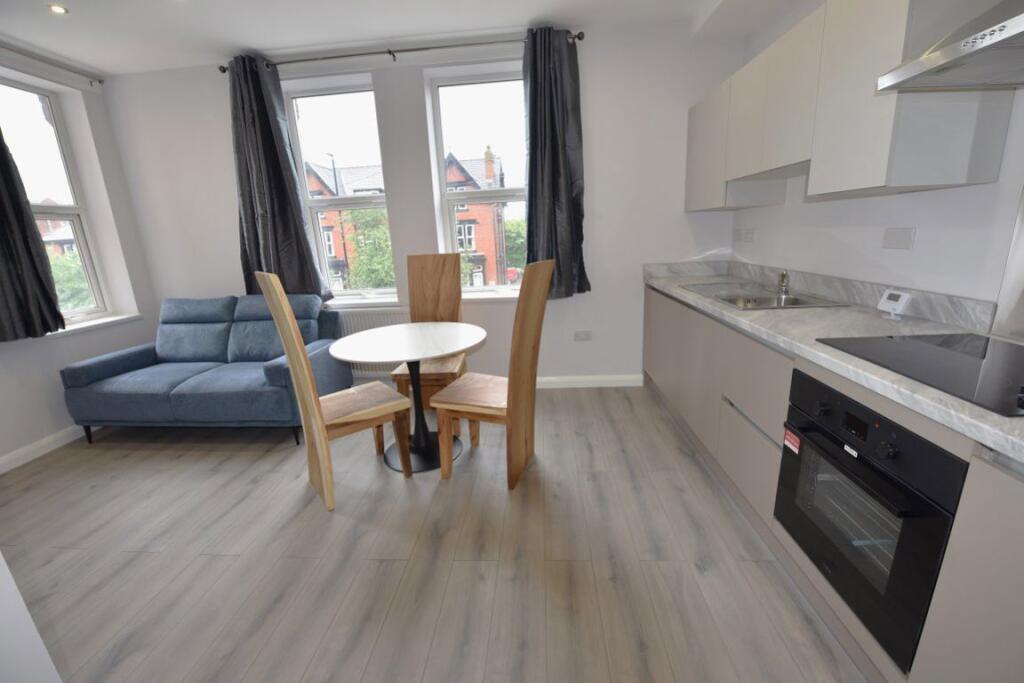 Main image of property: 7 Cardigan Road, Flat 2