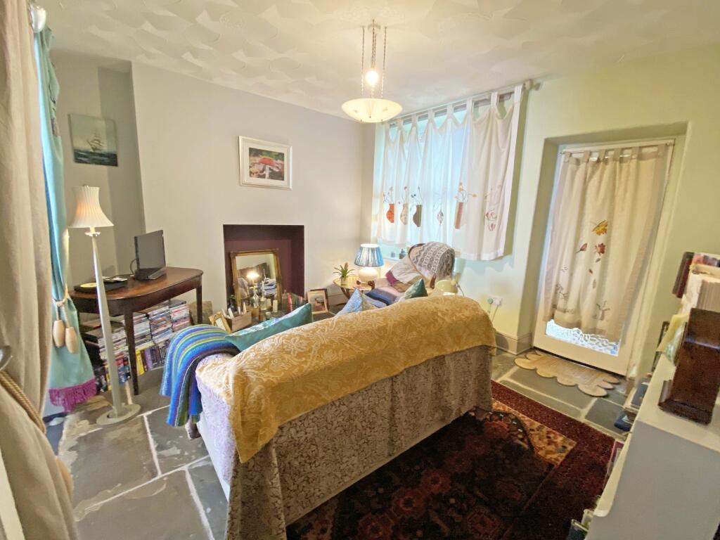 House in Cardiff - View 4