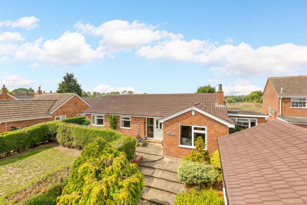 Main image of property: High Street, Langford, SG18 9RR