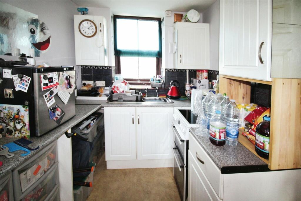 Tolgarrick Road, Tuckingmill, Camborne, Cornwall, TR14 photo 4