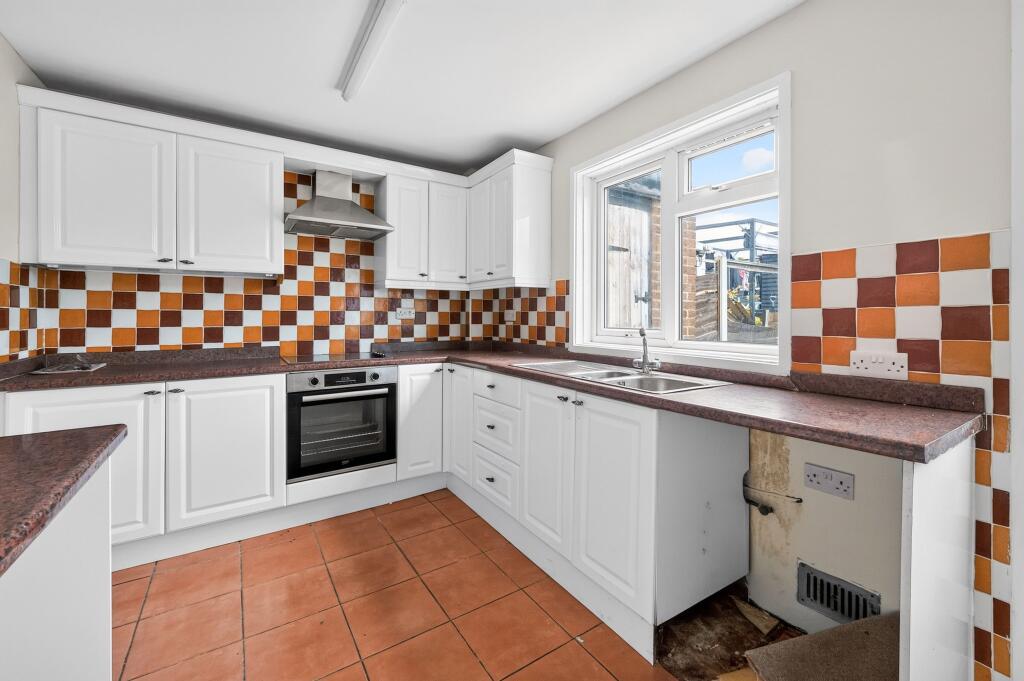 House in Ashfield, Kirkby-in-Ashfield, Sutton-in-Ashfield - View 5