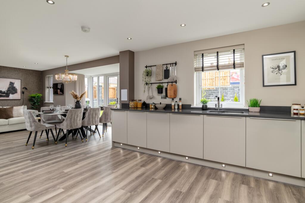 House in Edinburgh, West Lothian - View 2