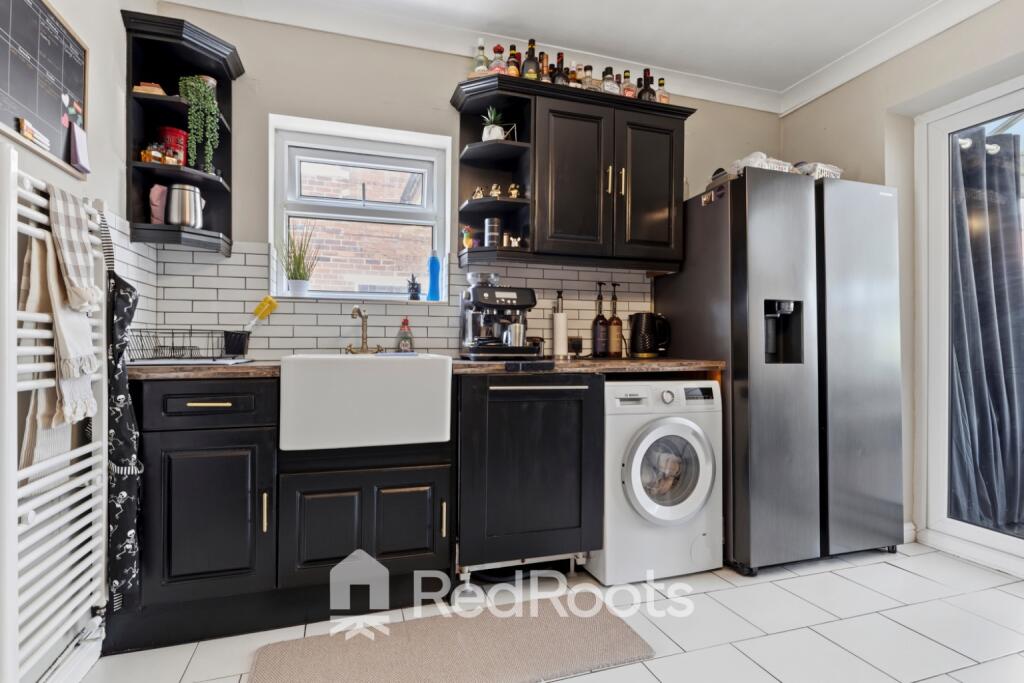 House in Doncaster, Dunsville, Hatfield - View 2