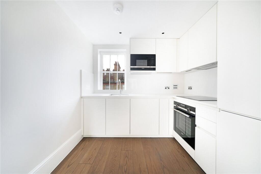 Apartment in London - View 4