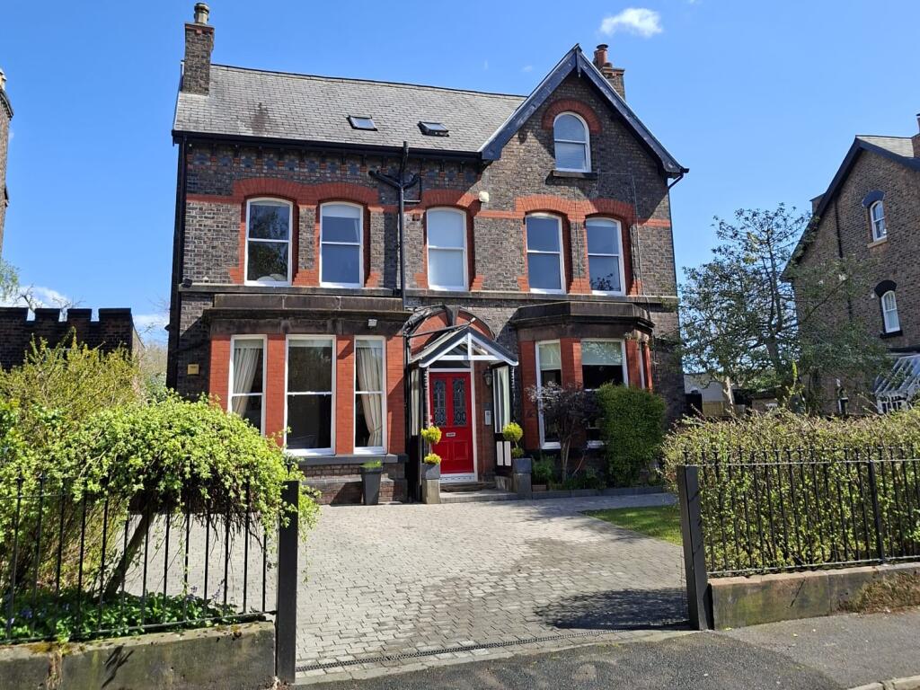 Main image of property: Salisbury road L19