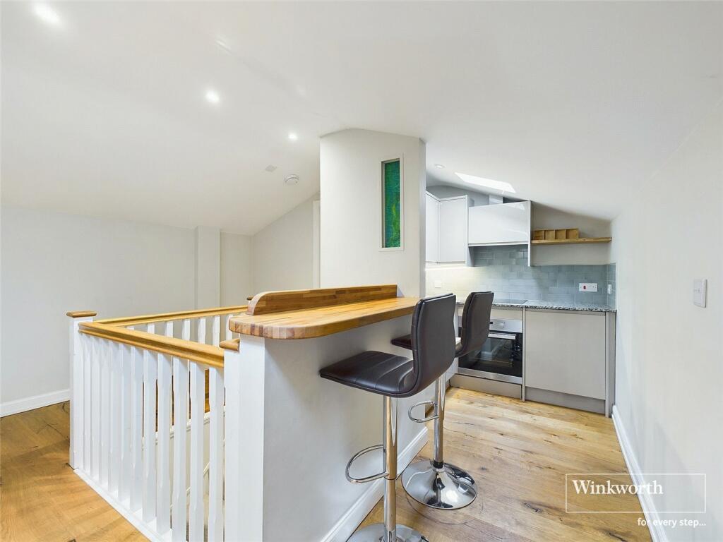 Apartment in Reading - More