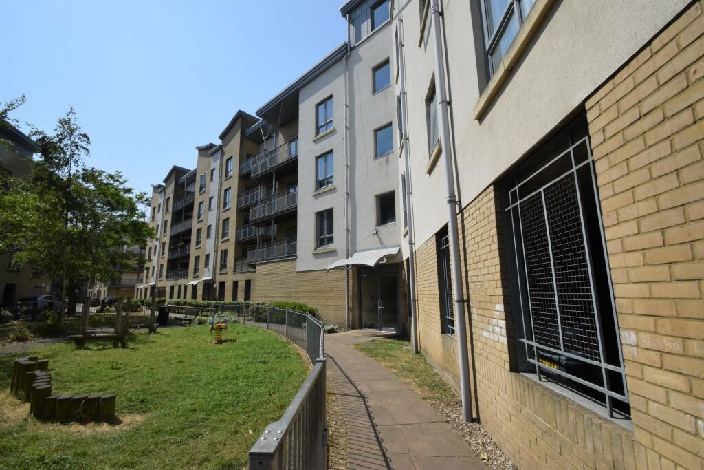 Main image of property: Yarmouth Road, Ipswich, IP1