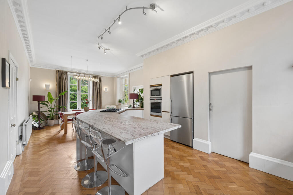House in Leeds - View 5