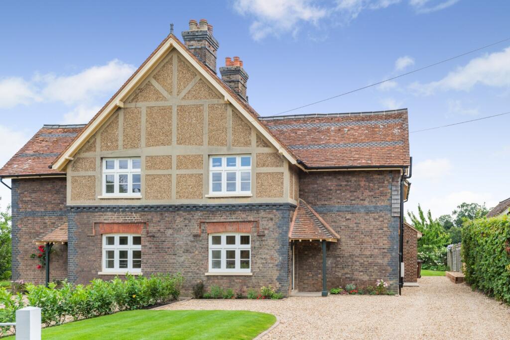 Main image of property: Beeson End Cottages, Beeson End Lane, Harpenden, Hertfordshire