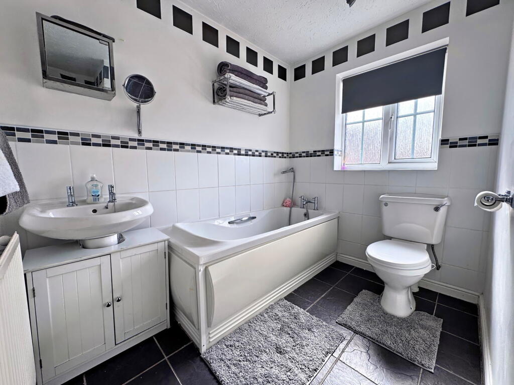 Additional image 10 of Beautifully presented three bedroom detached property - Mallen Drive, B69