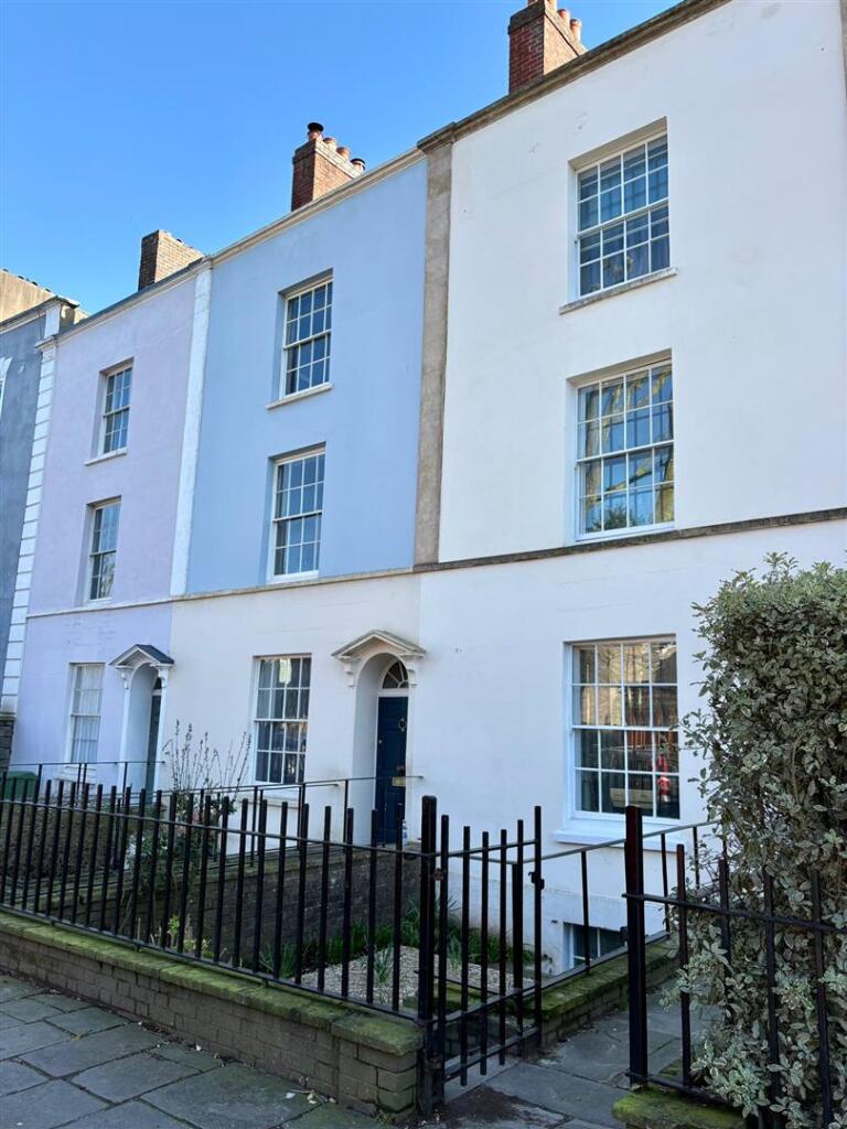 1 bedroom house share for rent