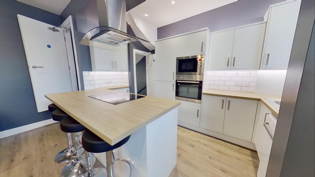 House in Leeds - View 4
