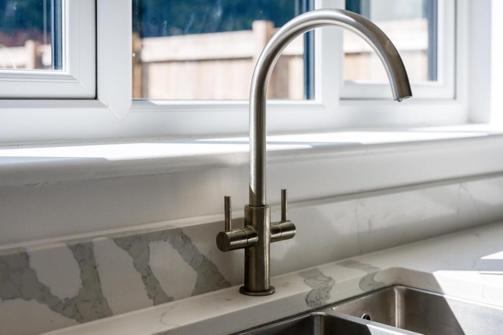 Additional image 6 of 7 Victoria Gardens, Waterside, Darwen