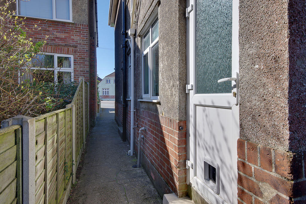 Additional image 30 of Howeth Road, Bournemouth