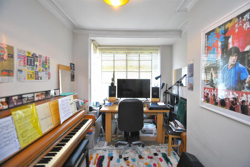 House in Birmingham, Selly Park - View 4