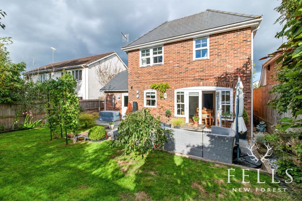 House in Salisbury, Alderholt - View 4