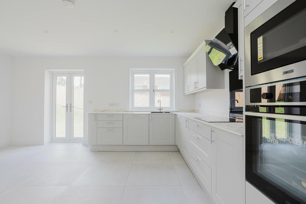 Additional image 4 of Petticoat Lane, Dilton Marsh