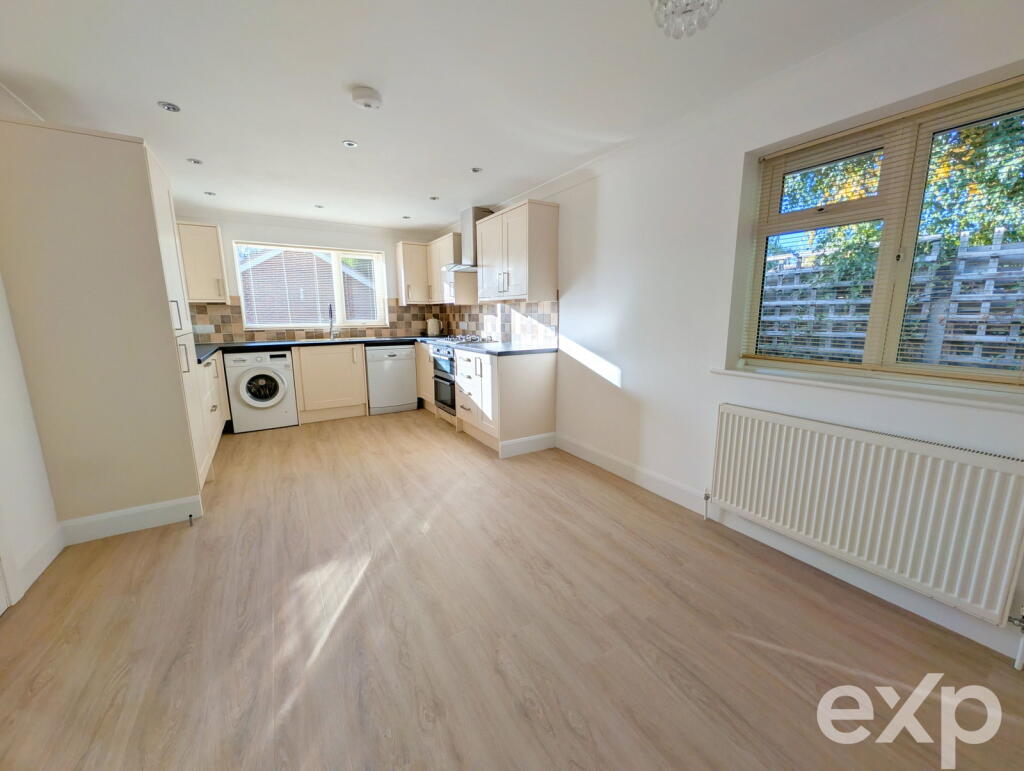 Elder Close, Kingswood, Maidstone, ME17 3PR photo 2