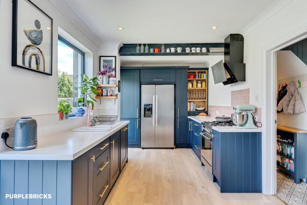 House in London - View 3