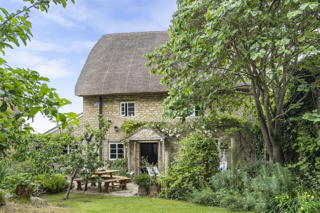 Main image of property: Somerton Road, Ardley, Bicester