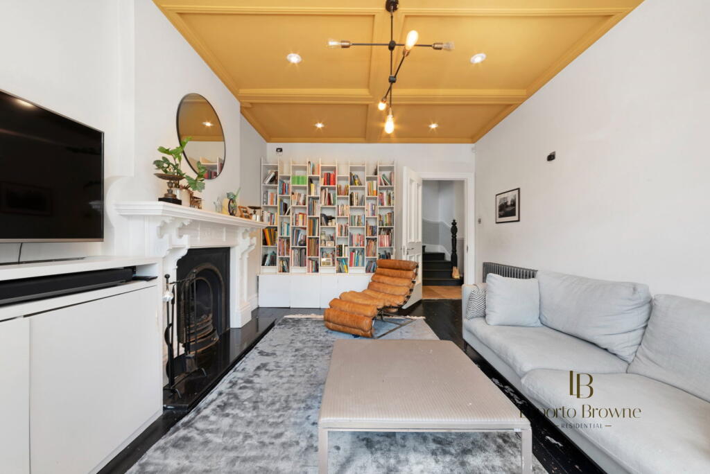House in London - View 5