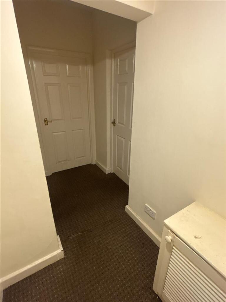Apartment in Dudley - View 5