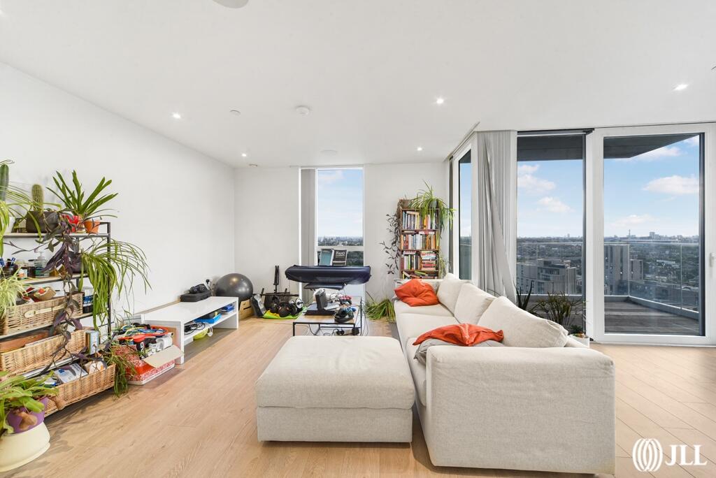 Apartment in London - View 2
