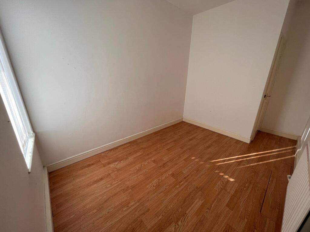 Apartment in Wigan, Spring View - More