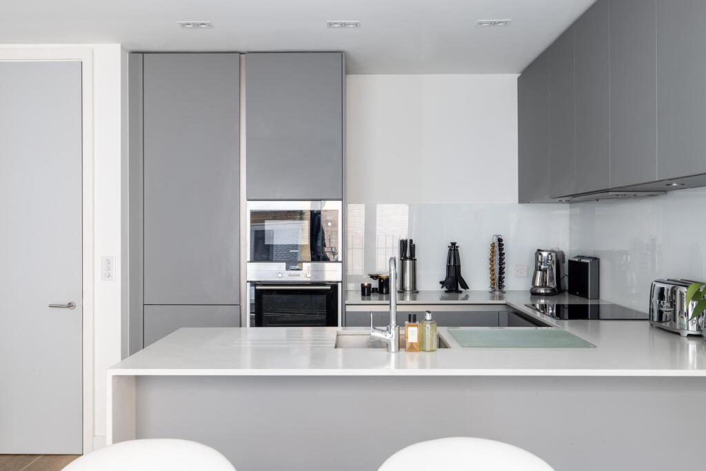 Main image of property: Sudrey Street, SE1