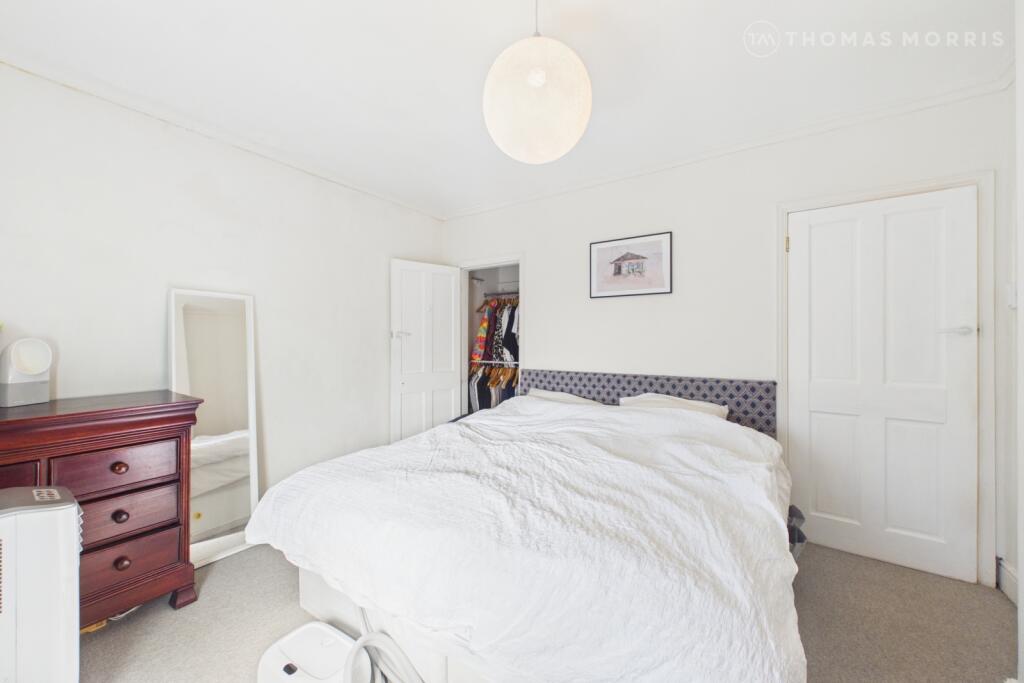 House in St Neots, Eynesbury - More