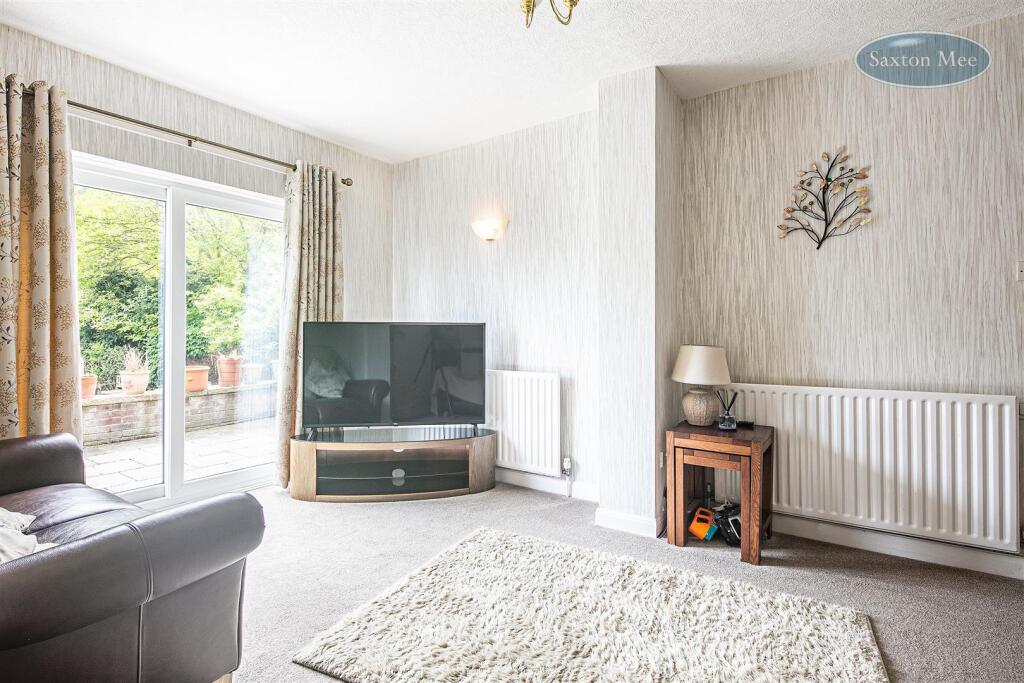 Herries Avenue, Sheffield, S5 photo 4
