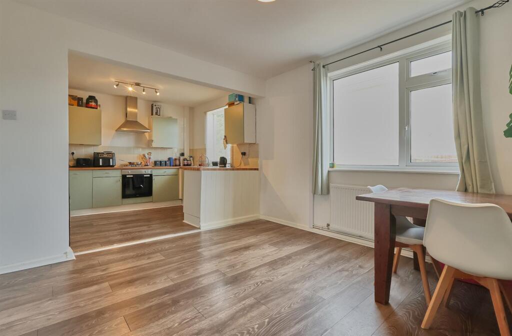 House in Leicester - View 2