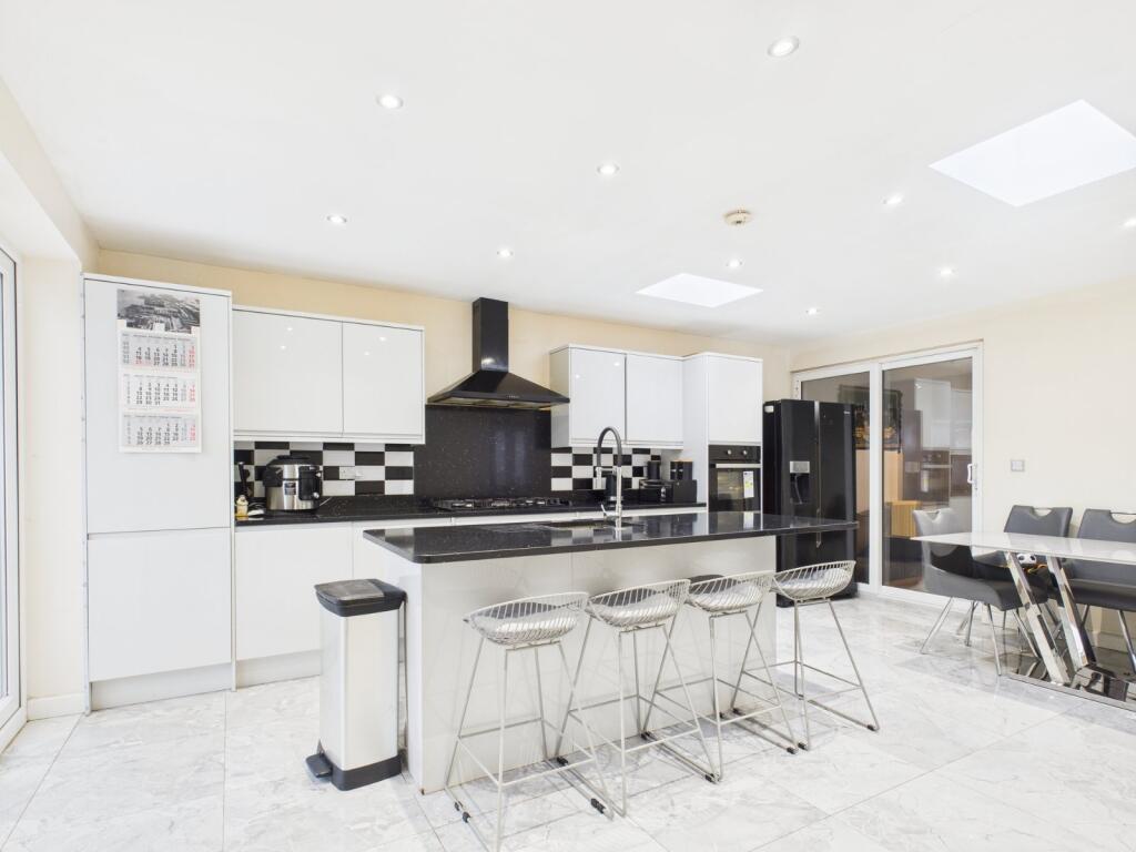 Main image of property: Shaftesbury Avenue, Feltham, TW14