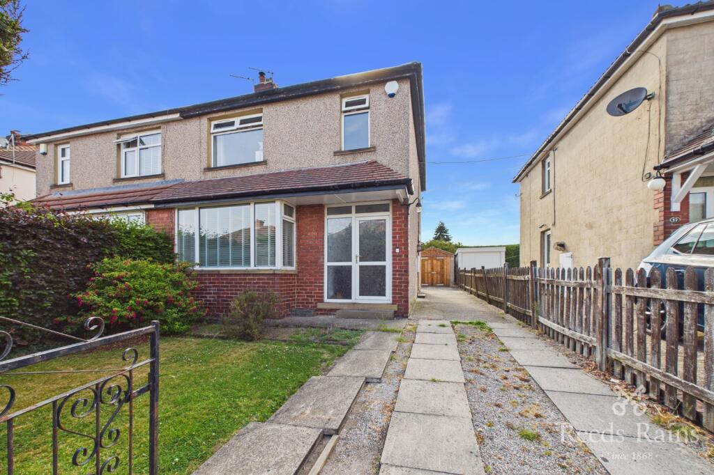 Main image of property: Greenton Avenue, Scholes, Cleckheaton, West Yorkshire, BD19