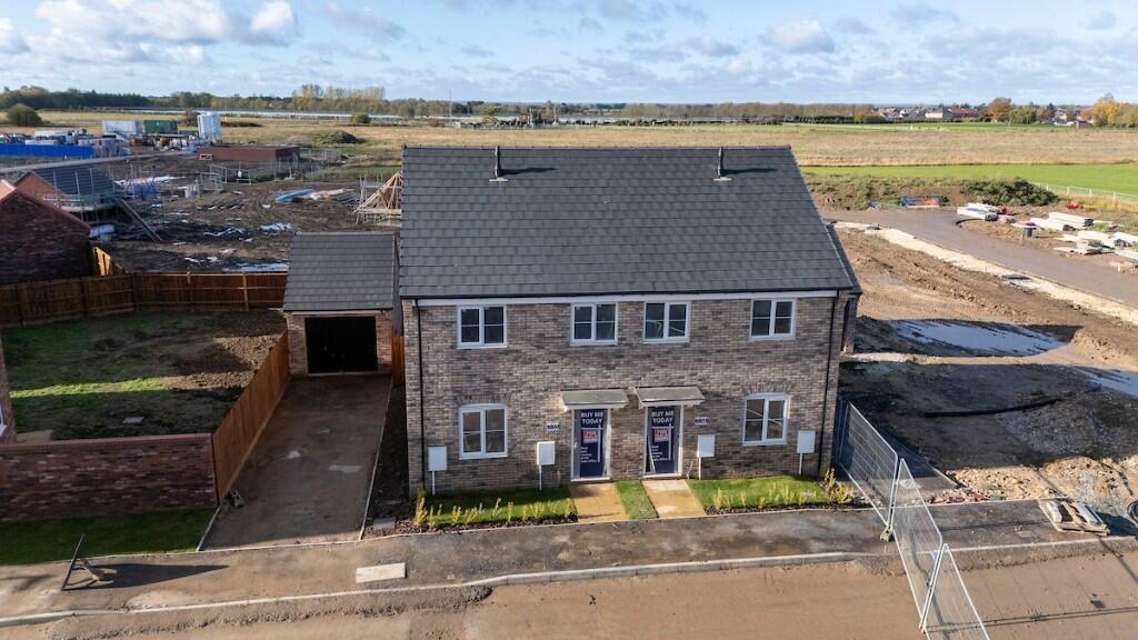 Main image of property: Spalding Road,
Pinchbeck,
PE11 3DT