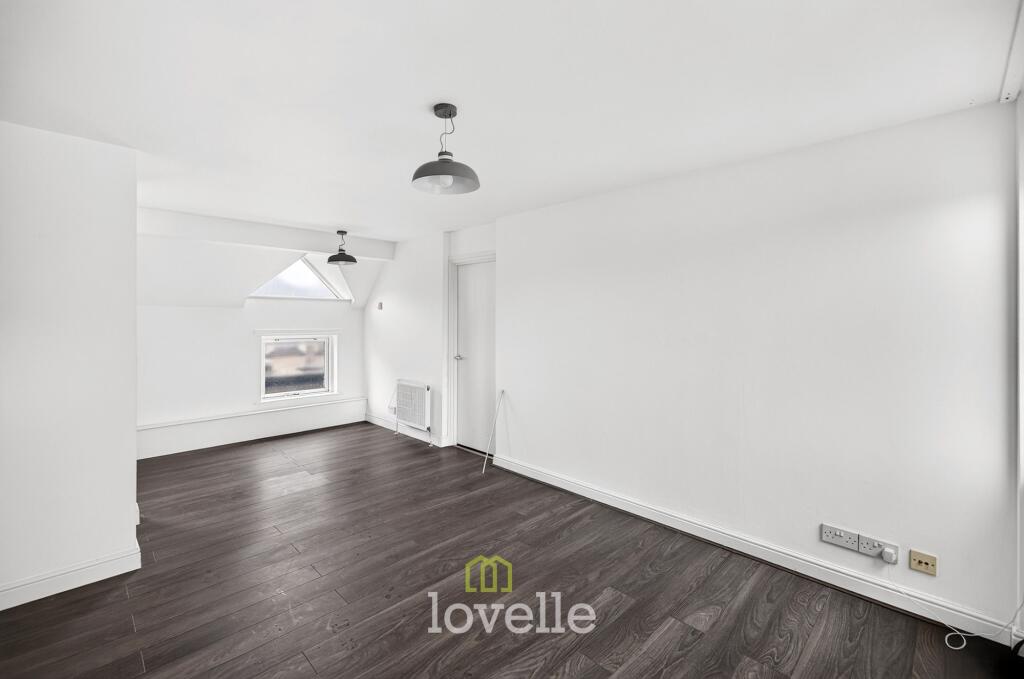Apartment in Doncaster - View 4