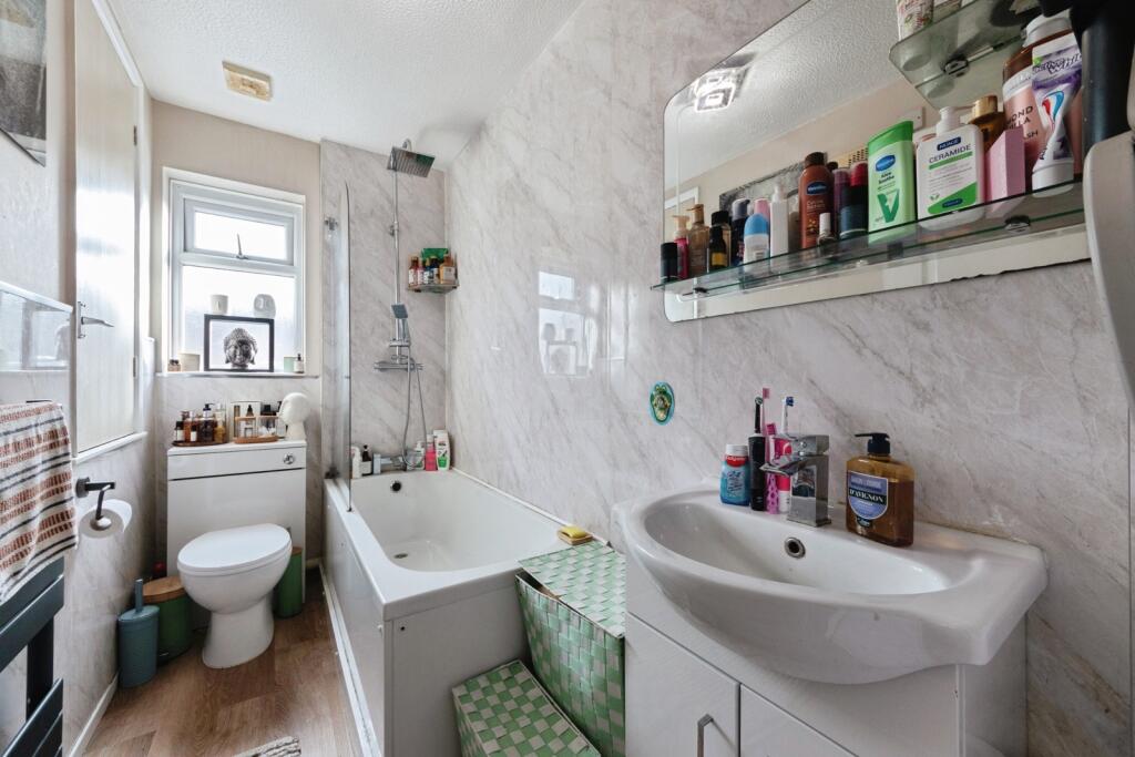Additional image 11 of Cherry Tree Croft, Birmingham, West Midlands, B27
