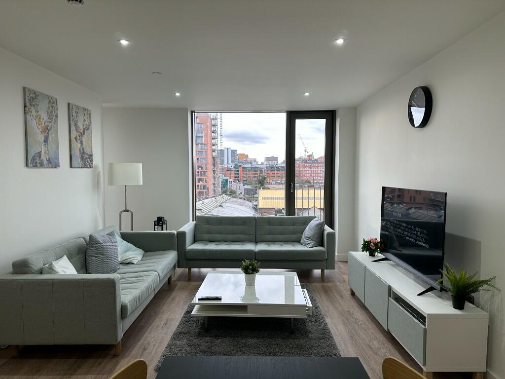 Main image of property: Oxygen Tower, Store Street, Manchester, M1